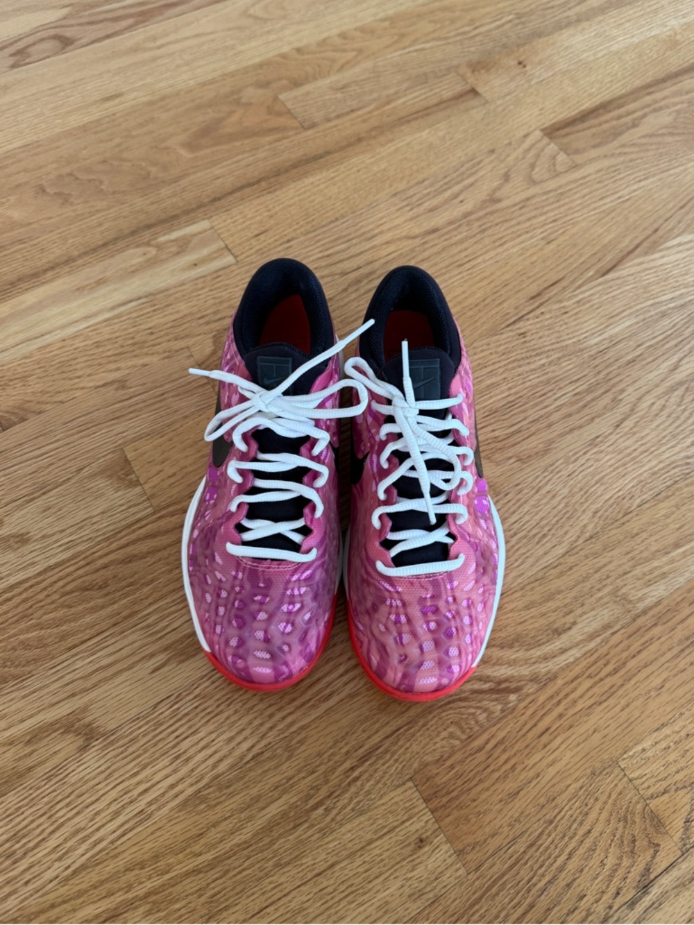 Nike Women's Zoom Cage 3 tennis shoes